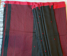 Load image into Gallery viewer, Bengal cotton handloom saree - Black & Red